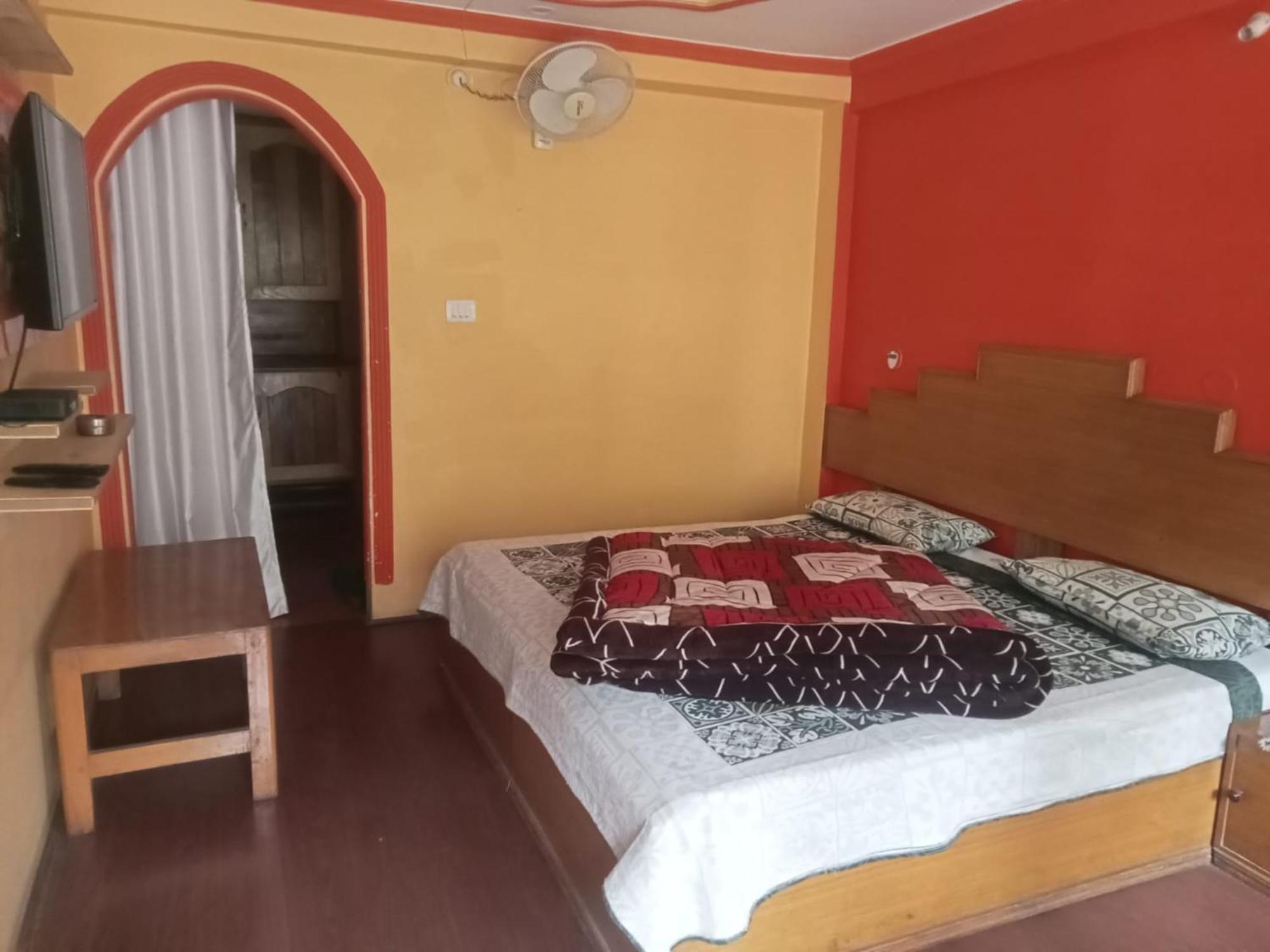 Goroomgo Hotel Shivay Near Kausani Chouraha - Mountain View - Excellent Customer Service Luaran gambar