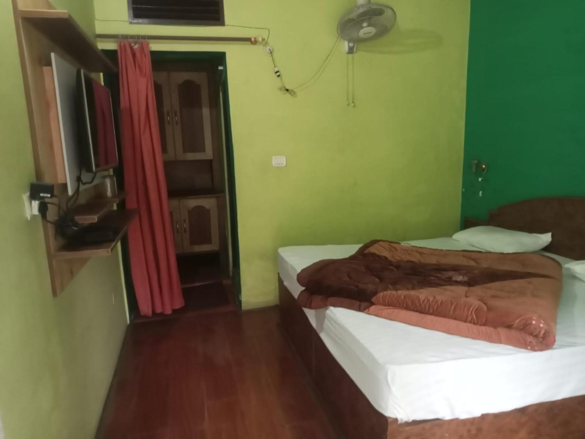 Goroomgo Hotel Shivay Near Kausani Chouraha - Mountain View - Excellent Customer Service Luaran gambar